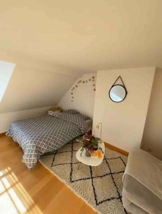 Logement Centre Ville 1 A 4 Chambres Alençon Exterior foto